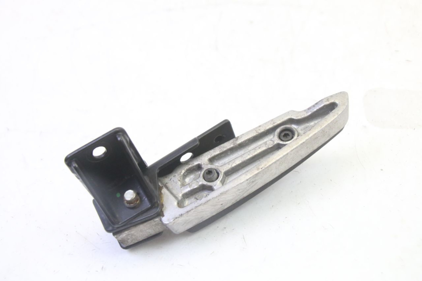 photo de CALE PIED ARRIERE DROIT PEUGEOT CITYSTAR 50 (2013 - 2017) - Vue d’ensemble