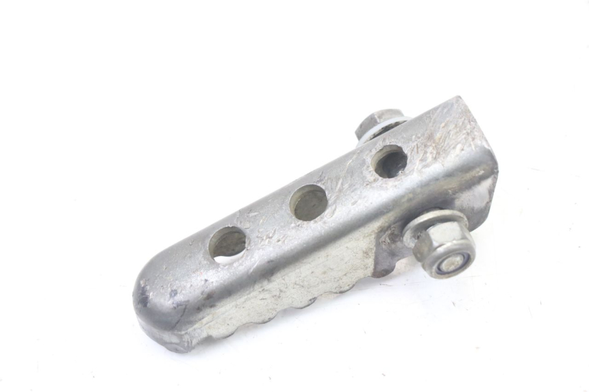 photo de CALE PIED ARRIERE DROIT DERBI SENDA SM DRD X-TREME 50 (2011 - 2017) - Zoom état d’usage