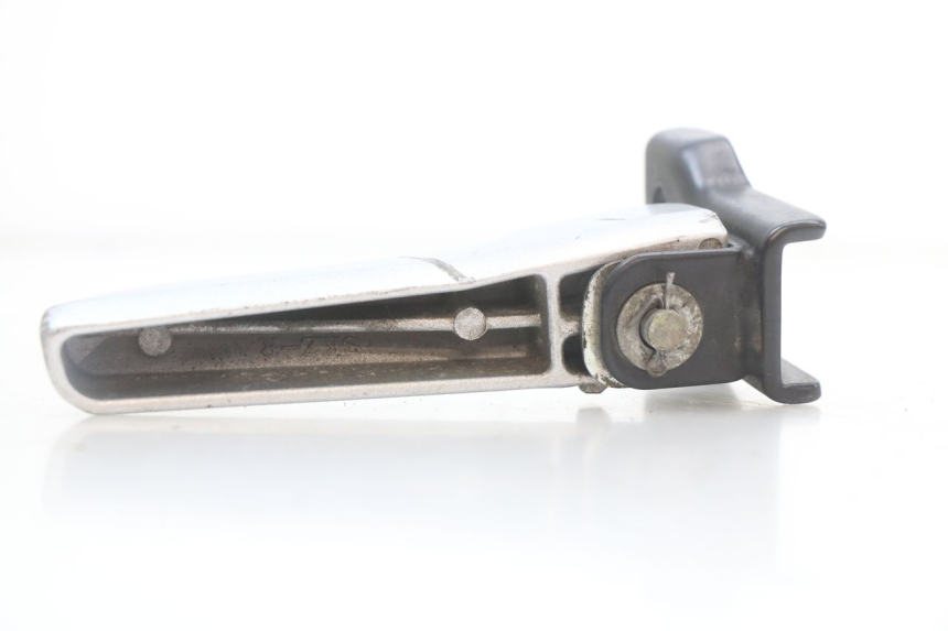 photo de CALE PIED ARRIERE DROIT LONGJIA EASY MAX 125 (2020 - 2024) - Vue d’ensemble