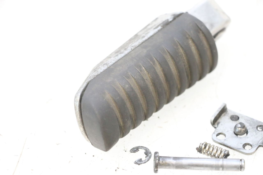 photo de CALE PIED ARRIERE DROIT KAWASAKI ER-6 ER6 F ABS 650 (2012 - 2016) - Détail de la pièce