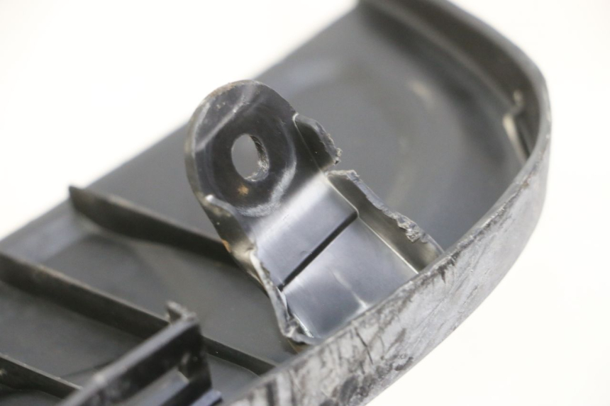 photo de CALE PIED ARRIERE DROIT KYMCO GRAND DINK 125 (2008 - 2014) - Détail de la pièce