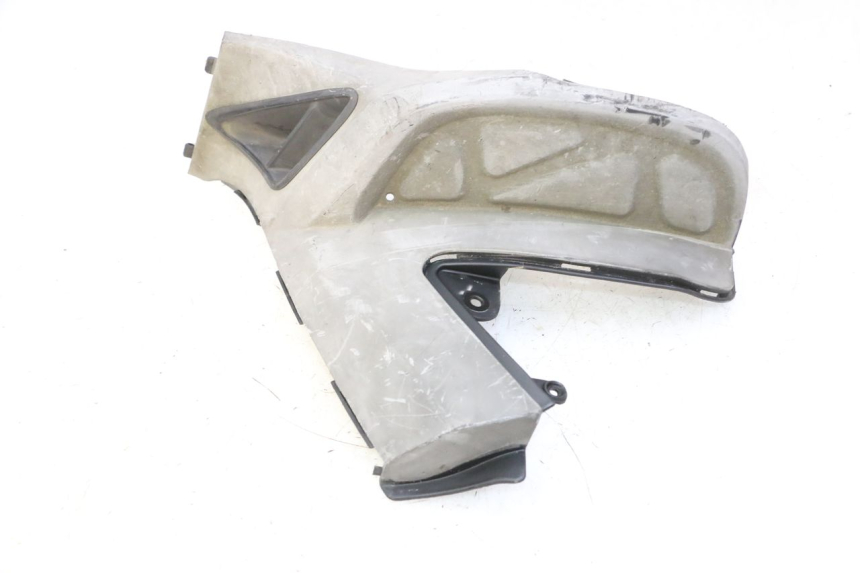 photo de CALE PIED ARRIERE DROIT KYMCO GRAND DINK 125 (2008 - 2014) - État de surface