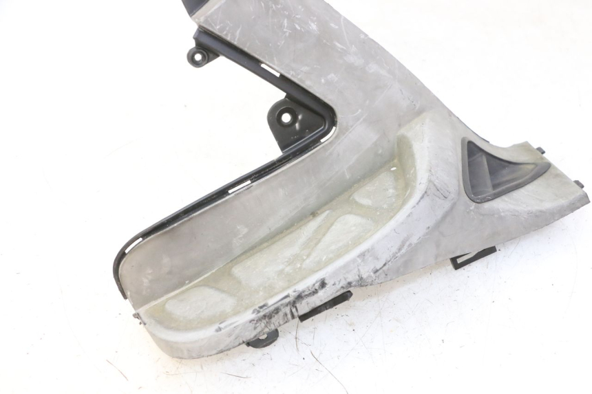 photo de CALE PIED ARRIERE DROIT KYMCO GRAND DINK 125 (2008 - 2014) - Pièce contrôlée