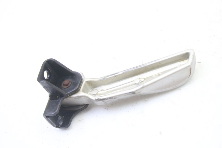 photo de CALE PIED ARRIERE DROIT SYM JET 14 4T 50 (2018 - 2022) - Gros plan technique