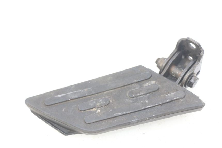 photo de CALE PIED ARRIERE DROIT PEUGEOT KISBEE 2T 50 (2010 - 2017) - Vue principale