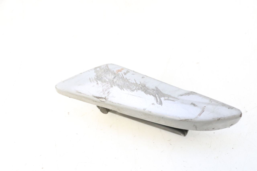 photo de CALE PIED ARRIERE DROIT PIAGGIO LIBERTY IGET 4T 50 (2015 - 2020) - État de surface