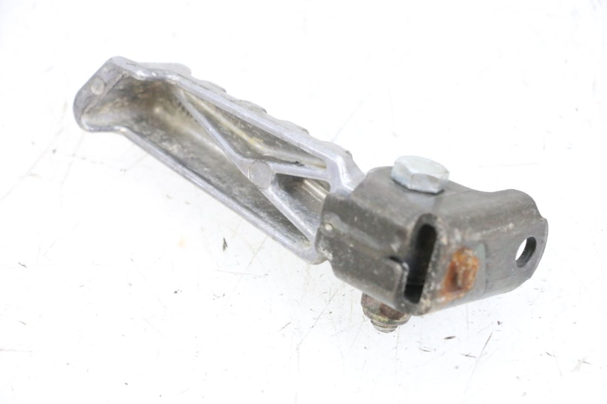 photo de CALE PIED ARRIERE DROIT PEUGEOT LUDIX 50 (2005 - 2007) - Zoom état d’usage