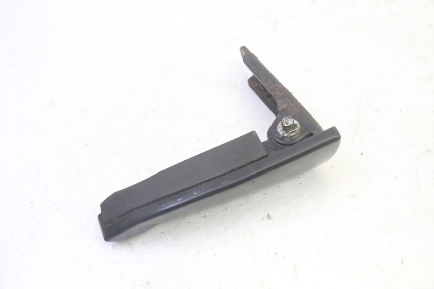 photo de CALE PIED ARRIERE DROIT PIAGGIO MP3 500 (2016 - 2018) - Autre angle de vue