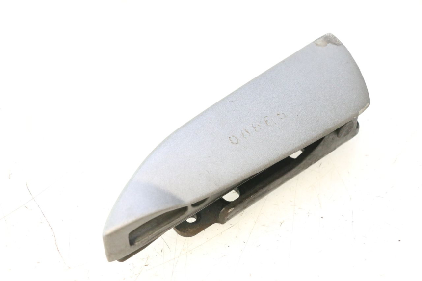photo de CALE PIED ARRIERE DROIT PIAGGIO MP3 500 (2016 - 2018) - Zoom état d’usage