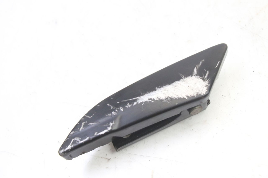 photo de CALE PIED ARRIERE DROIT PIAGGIO NEW TYPHOON 50 (2018 - 2021) - Autre angle de vue