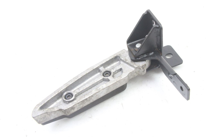 photo de CALE PIED ARRIERE DROIT PEUGEOT CITYSTAR 2T 50 (2018 - 2021) - Autre angle de vue