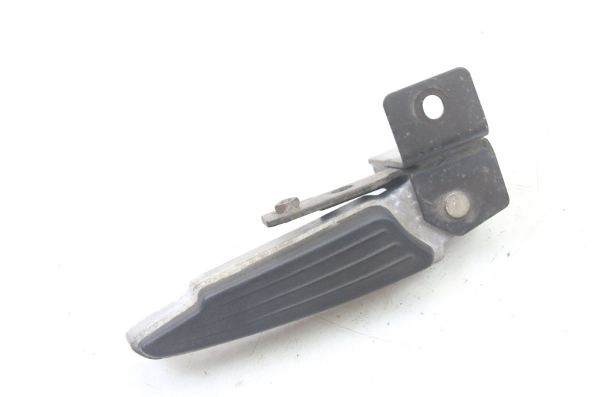 photo de CALE PIED ARRIERE DROIT PEUGEOT SATELIS 125 (2013 - 2018) - Zoom état d’usage