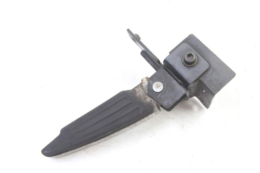 photo de CALE PIED ARRIERE DROIT PEUGEOT SATELIS 125 (2013 - 2018) - Détail de la pièce