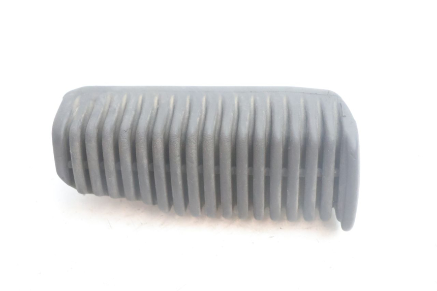 photo de CALE PIED ARRIERE DROIT APRILIA SCARABEO GT 125 (1999 - 2007) - Vue principale