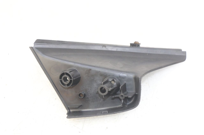 photo de CALE PIED ARRIERE DROIT YAMAHA SLIDER NAKED 50 (2004 - 2018) - Détail de la pièce