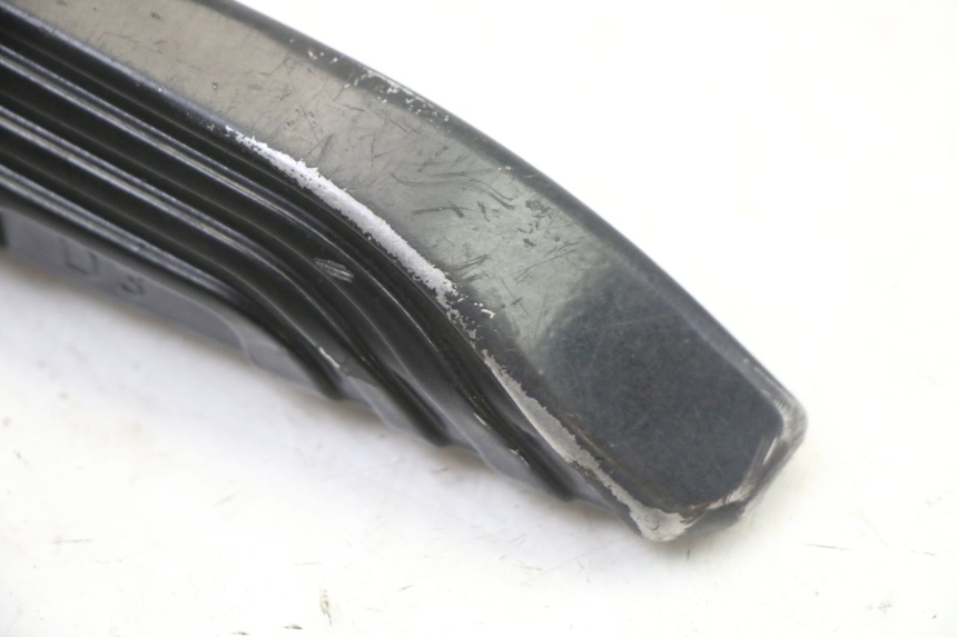 photo de CALE PIED ARRIERE DROIT APRILIA SR 2T 50 (2018 - 2022) - Détail de la pièce