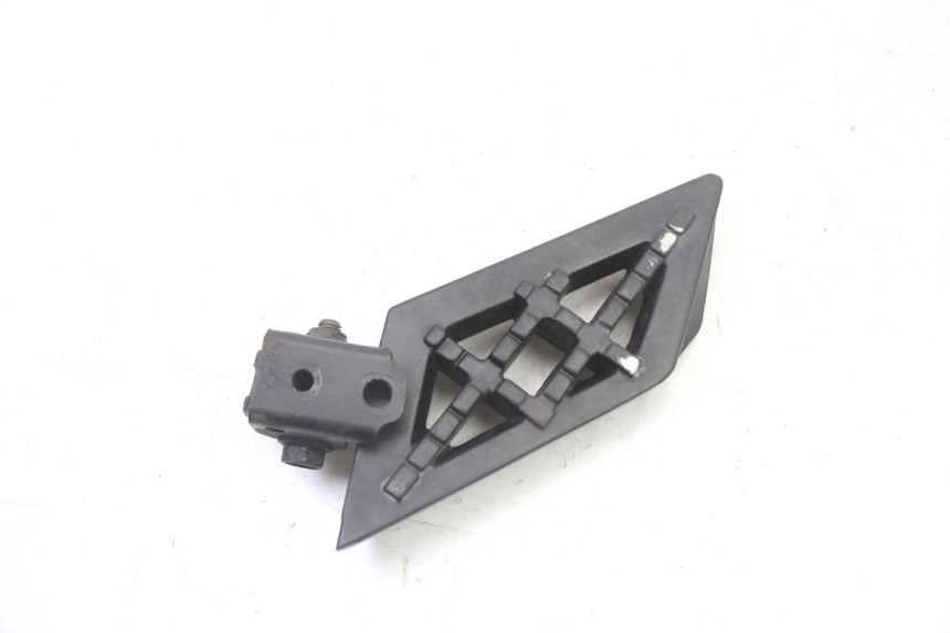 photo de CALE PIED ARRIERE DROIT PEUGEOT STREETZONE I NAKED 2T 50 (2018 - 2020) - Vue principale