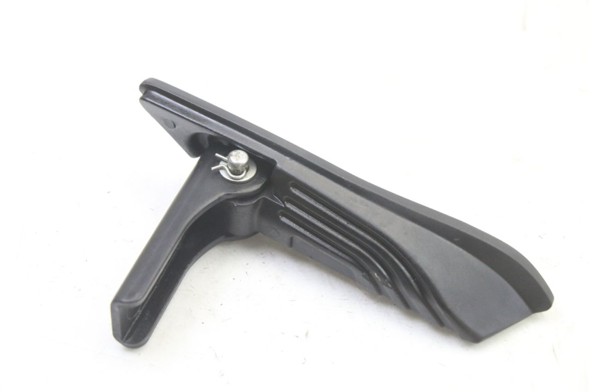 photo de CALE PIED ARRIERE DROIT APRILIA SXR 50 (2021 - 2023) - Vue principale