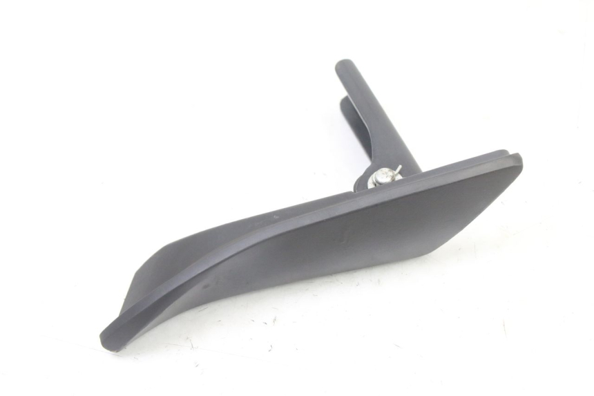 photo de CALE PIED ARRIERE DROIT APRILIA SXR 50 (2021 - 2023) - Autre angle de vue