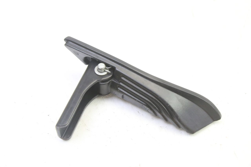 photo de CALE PIED ARRIERE DROIT APRILIA SXR 50 (2021 - 2023) - Vue principale