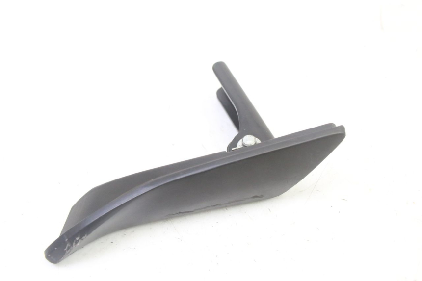 photo de CALE PIED ARRIERE DROIT APRILIA SXR 50 (2021 - 2023) - Zoom état d’usage