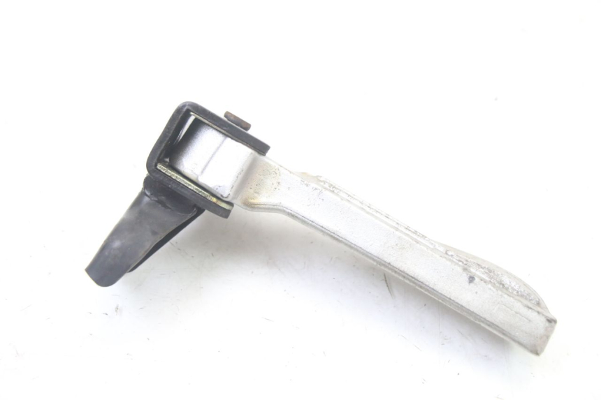 photo de CALE PIED ARRIERE DROIT PEUGEOT TWEET 4T 50 (2018 - 2022) - Gros plan technique