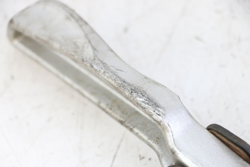 photo de CALE PIED ARRIERE DROIT PEUGEOT TWEET PRO CARGO 50 (2018 - 2022) - Autre angle de vue