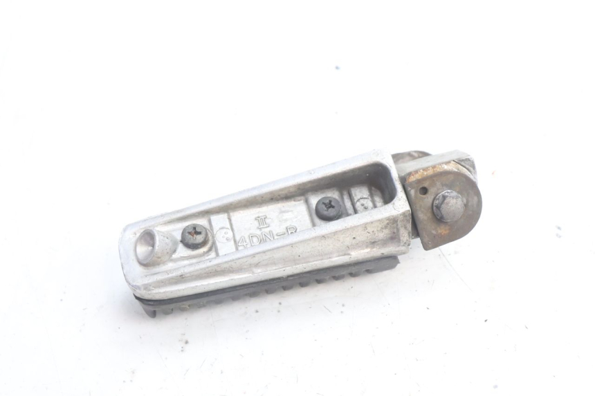 photo de CALE PIED ARRIERE DROIT YAMAHA XJR 1300 (1998 - 2002) - Gros plan technique