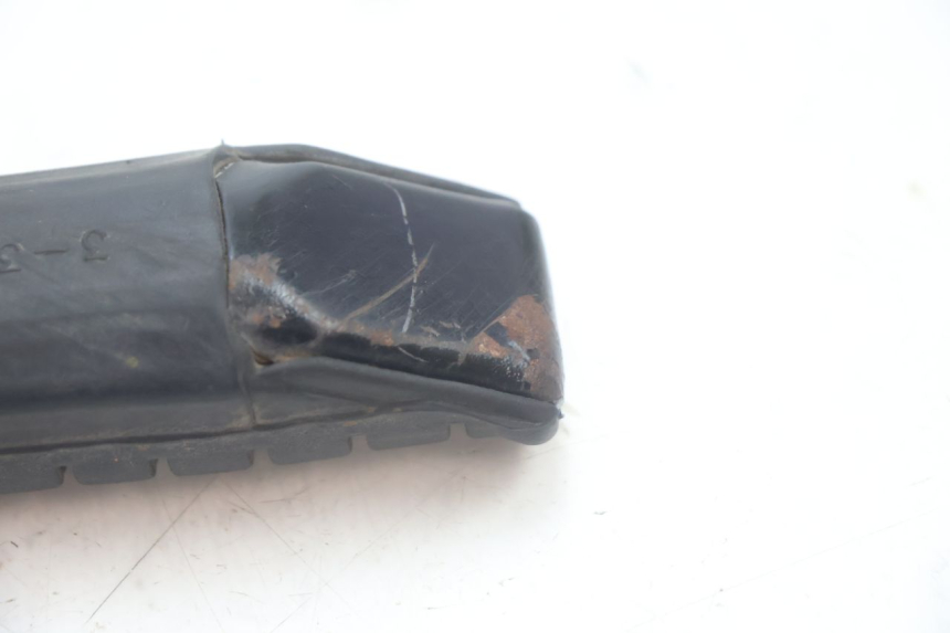 photo de CALE PIED ARRIERE DROIT HONDA XLV VARADERO 125 (2007 - 2012) - Vue d’ensemble