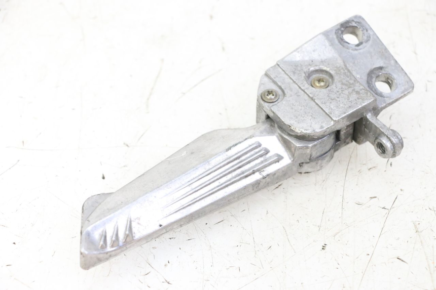 photo de CALE PIED ARRIERE GAUCHE JM MOTORS EVOLIS 4T 50 (2018 - 2022) - Vue principale