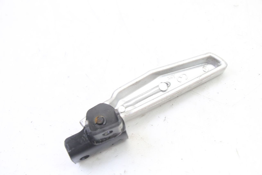 photo de CALE PIED ARRIERE GAUCHE SYM FIDDLE 3 III 50 (2014 - 2020) - Autre angle de vue