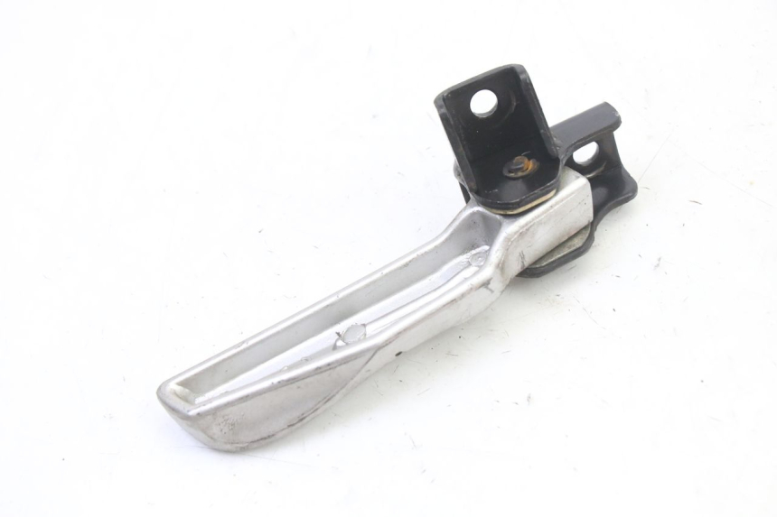 photo de CALE PIED ARRIERE GAUCHE SYM FIDDLE 3 III 50 (2014 - 2020) - Gros plan technique