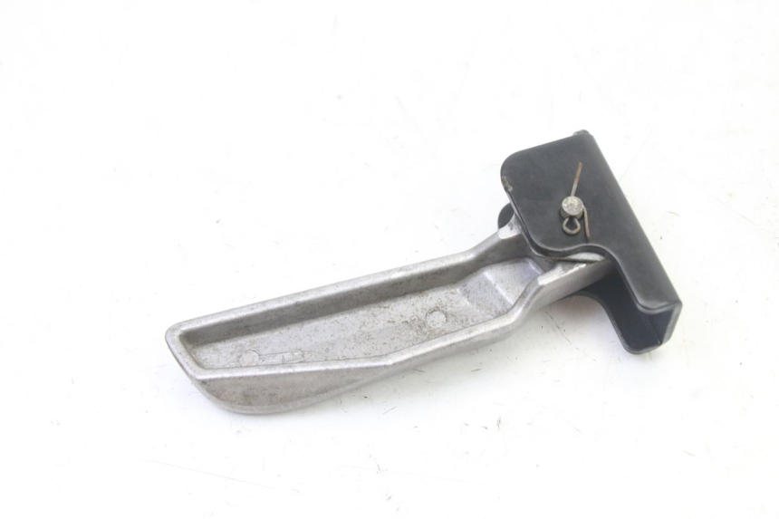 photo de CALE PIED ARRIERE GAUCHE VENESI FLY RETRO 4T 50 (2020 - 2025) - Gros plan technique