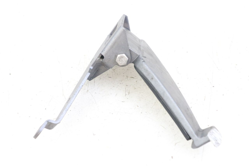 photo de CALE PIED ARRIERE GAUCHE PEUGEOT GEOPOLIS RS 125 (2007 - 2009) - Vue d’ensemble