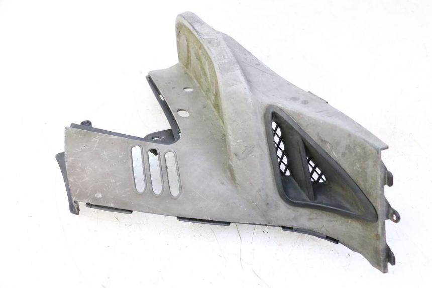 photo de CALE PIED ARRIERE GAUCHE KYMCO GRAND DINK 125 (2008 - 2014) - Vue d’ensemble