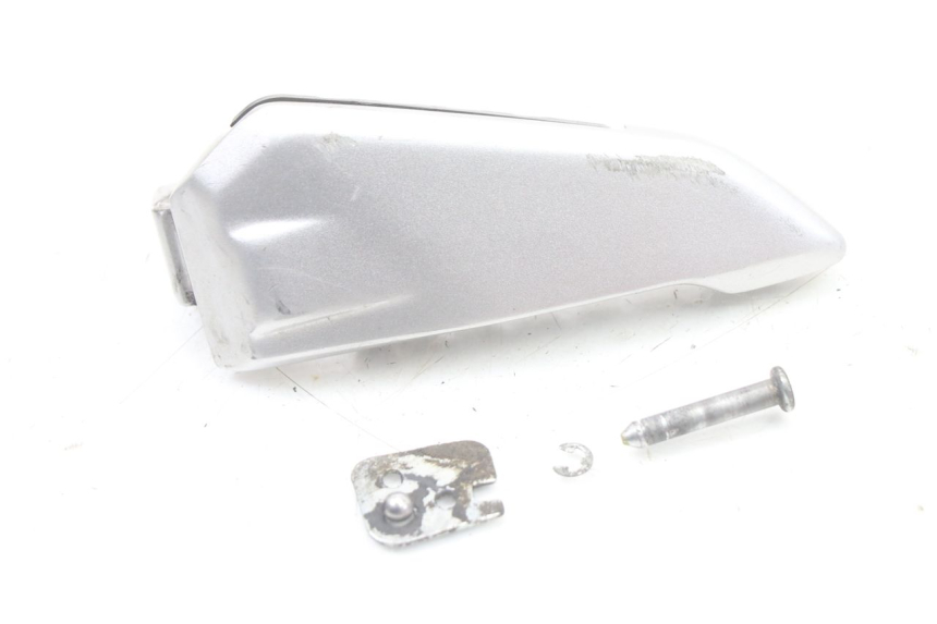 photo de CALE PIED ARRIERE GAUCHE HONDA SH i 300 (2015 - 2020) - Détail de la pièce