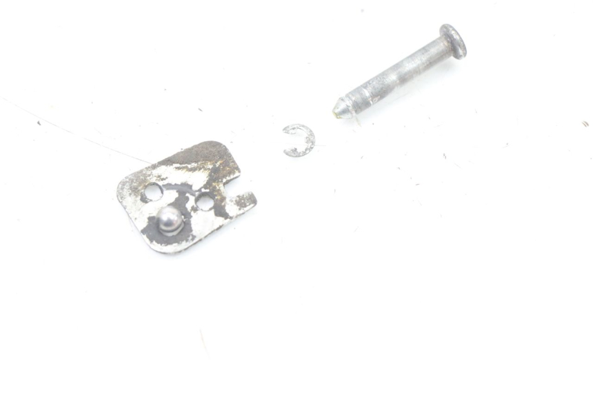 photo de CALE PIED ARRIERE GAUCHE HONDA SH i 300 (2015 - 2020) - Vue d’ensemble