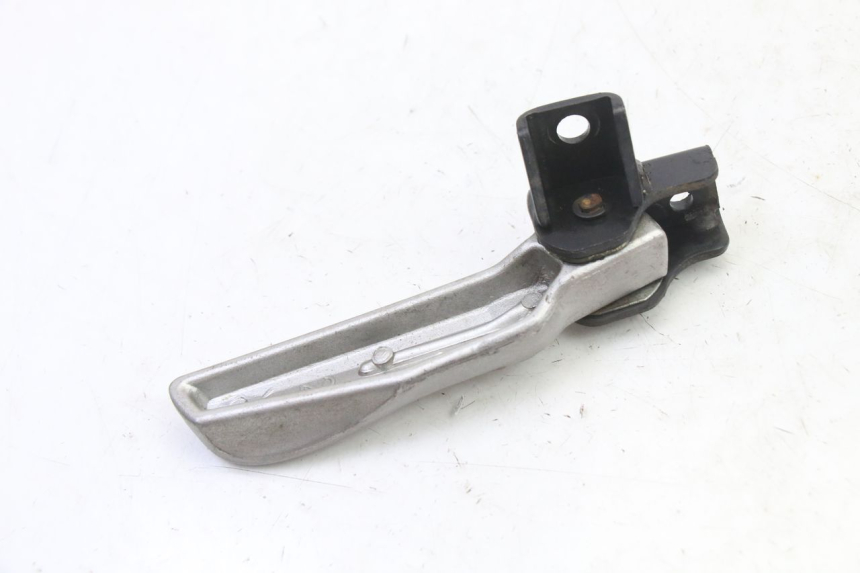 photo de CALE PIED ARRIERE GAUCHE SYM JET 14 4T 50 (2018 - 2022) - Gros plan technique