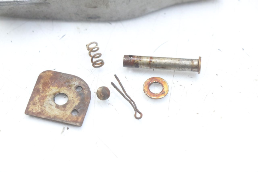 photo de CALE PIED ARRIERE GAUCHE RIDE KALLIO 50 (2010 - 2019) - Zoom état d’usage