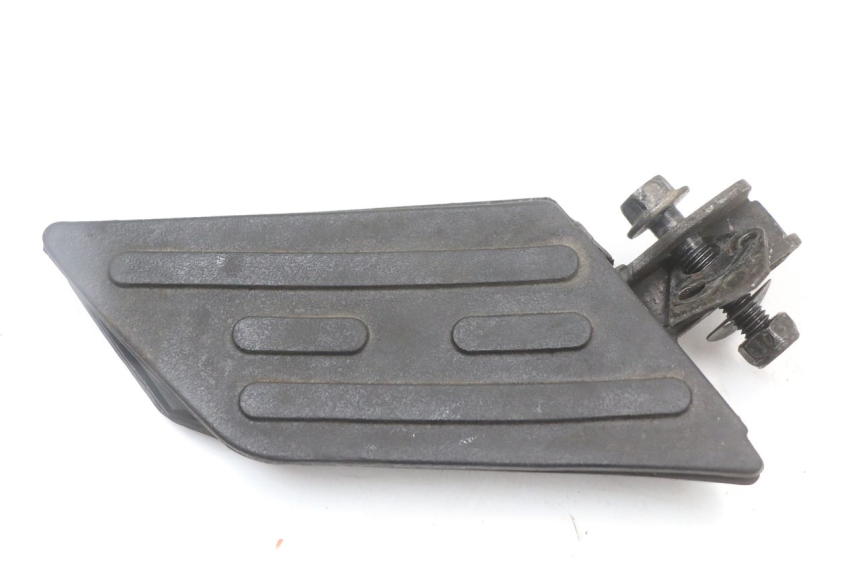 photo de CALE PIED ARRIERE GAUCHE PEUGEOT KISBEE 4T 50 (2018 - 2022) - Autre angle de vue