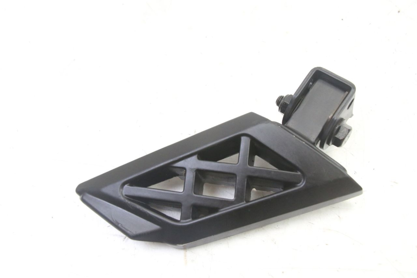 photo de CALE PIED ARRIERE GAUCHE PEUGEOT KISBEE 4T 50 (2018 - 2022) - Autre angle de vue