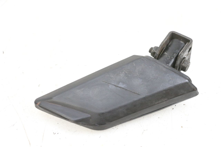 photo de CALE PIED ARRIERE GAUCHE PEUGEOT KISBEE 4T 50 (2010 - 2017) - Zoom état d’usage