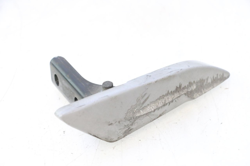 photo de CALE PIED ARRIERE GAUCHE PIAGGIO LIBERTY IGET 4T 50 (2015 - 2020) - Points de fixation