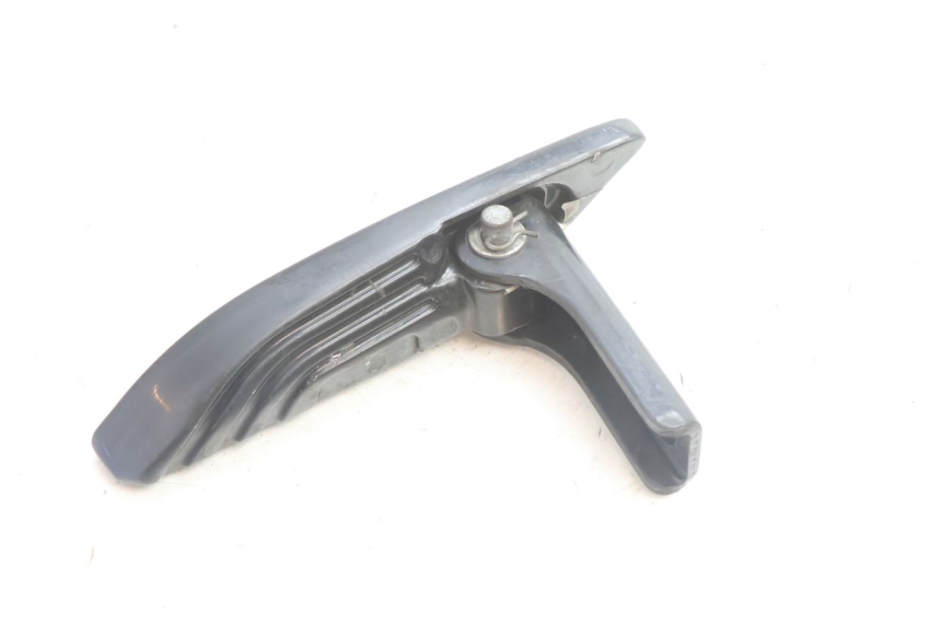 photo de CALE PIED ARRIERE GAUCHE PIAGGIO LIBERTY IGET 4T 50 (2021 - 2025) - Vue principale