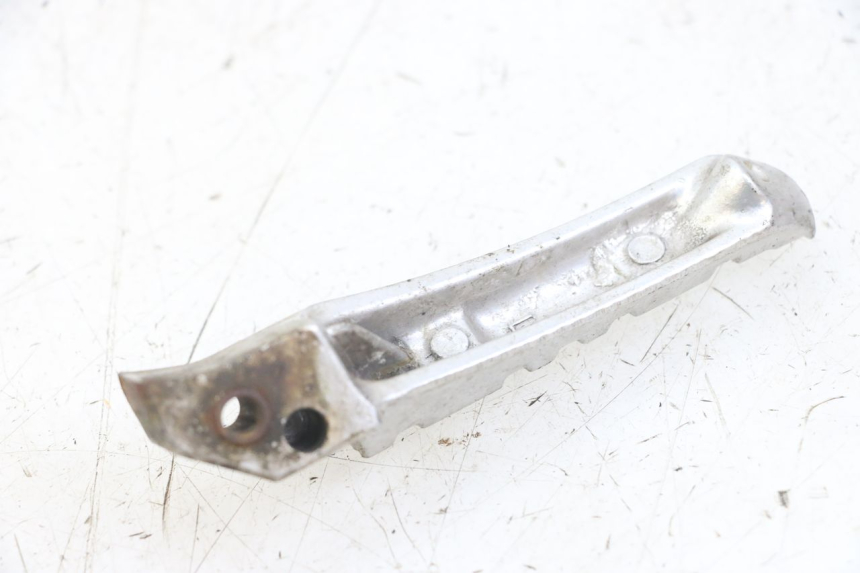 photo de CALE PIED ARRIERE GAUCHE MBK X-LIMIT XLIMIT 50 (2007 - 2012) - Zoom état d’usage