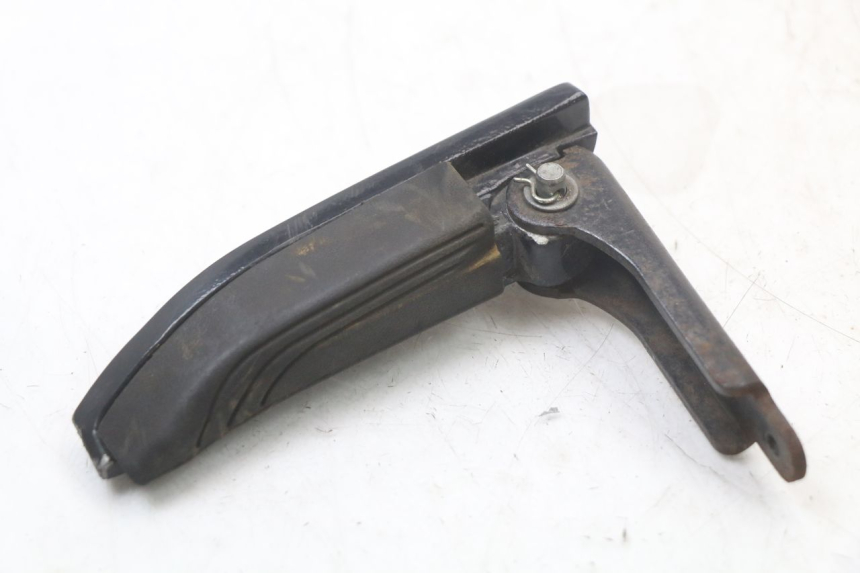 photo de CALE PIED ARRIERE GAUCHE PIAGGIO MP3 HPE 350 (2018 - 2020) - Vue principale