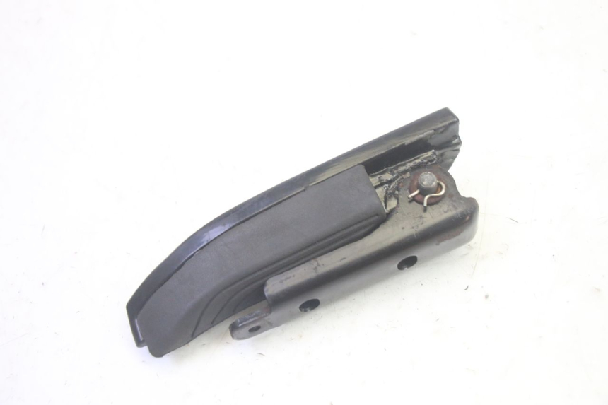 photo de CALE PIED ARRIERE GAUCHE PIAGGIO MP3 HPE 350 (2018 - 2020) - Gros plan technique