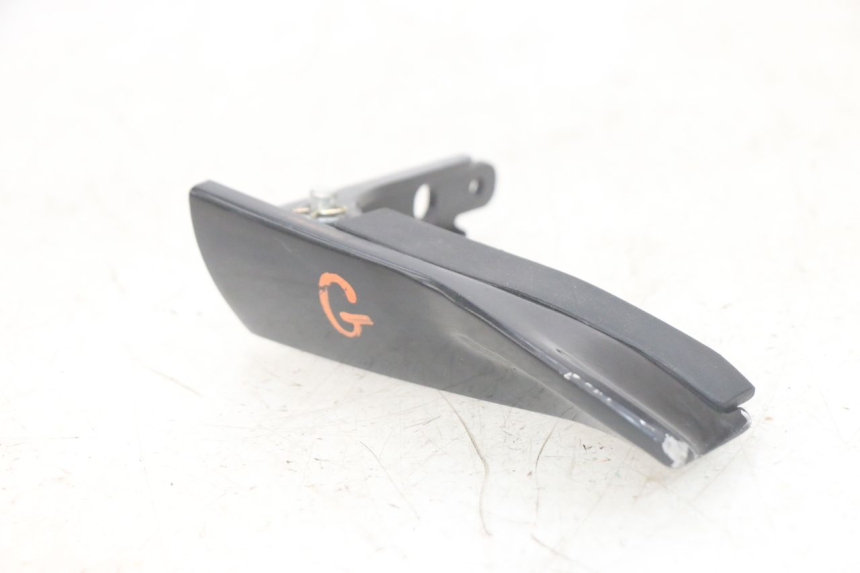 photo de CALE PIED ARRIERE GAUCHE PIAGGIO MP3 HPE 300 (2019 - 2026) - Vue d’ensemble