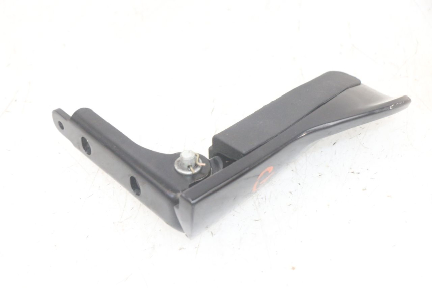 photo de CALE PIED ARRIERE GAUCHE PIAGGIO MP3 HPE 300 (2019 - 2026) - État de surface