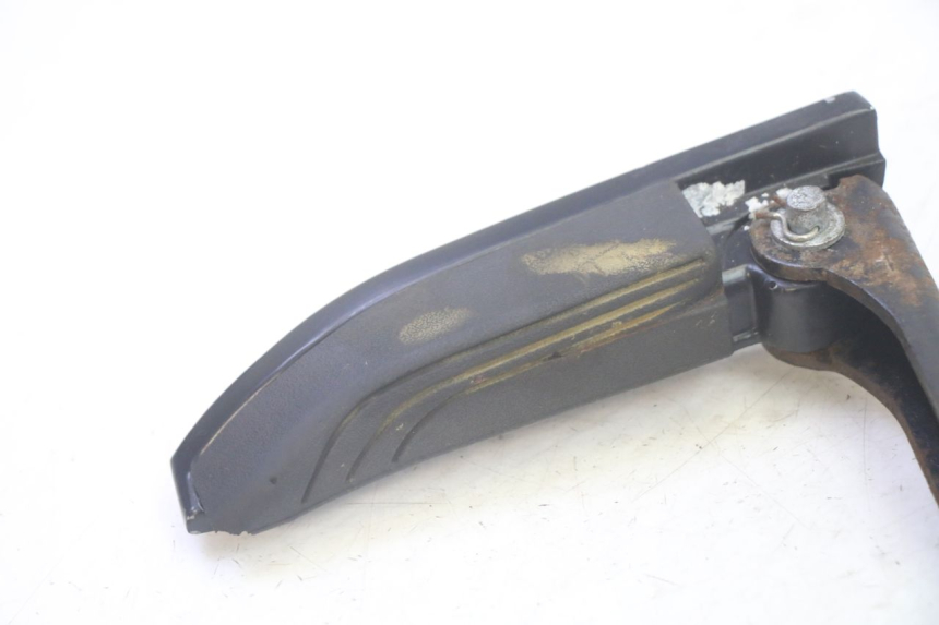 photo de CALE PIED ARRIERE GAUCHE PIAGGIO MP3 500 (2016 - 2018) - Zoom état d’usage